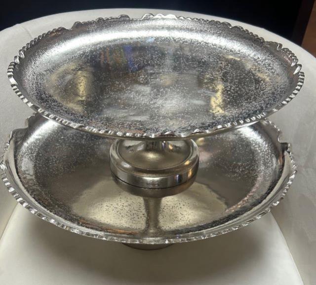 Where to find CAKE STAND 16 SILVER WAVE PEDESTAL in Tupelo